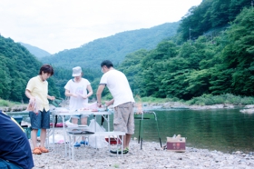 Home 鬼怒川温泉オートキャンプ場 栃木県日光市鬼怒川のオートキャンプ バンガロー レンタルハウス つり堀 温泉 Home 鬼怒川温泉オートキャンプ場 栃木県日光市鬼怒川のオートキャンプ バンガロー レンタルハウス つり堀 温泉